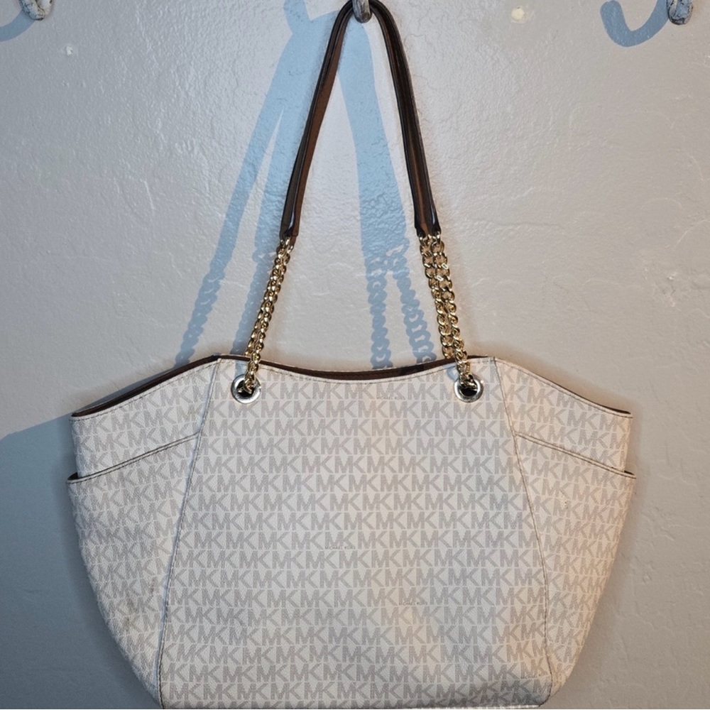 Michael Kors Signature White & Tan Tote - Picture 2 of 4